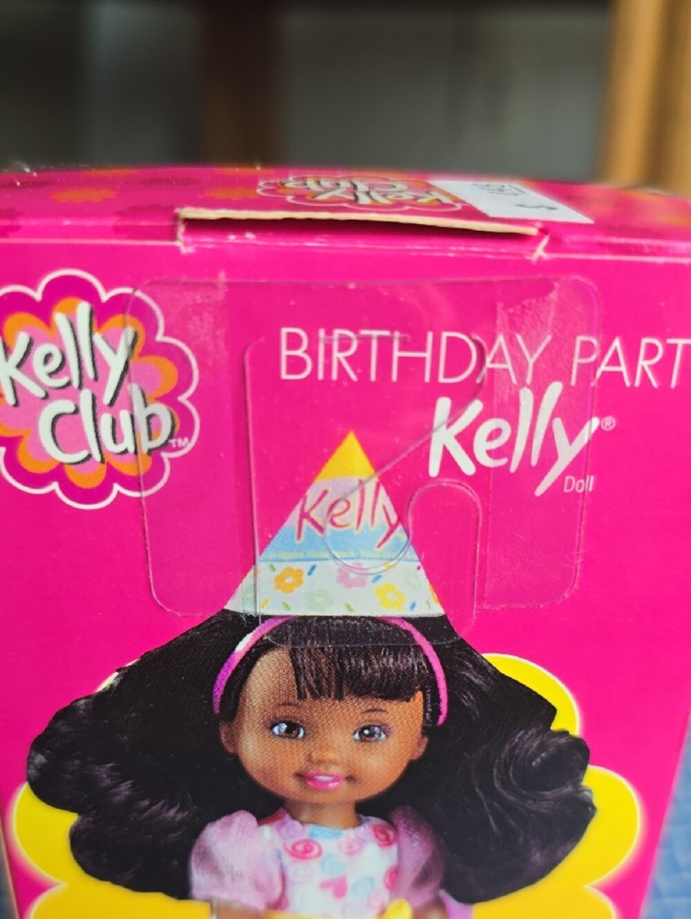Kelly Club Birthday Party Doll -2001 - Picture 5 of 8